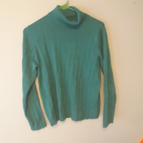 Karen Scott Petite Medium Turtle Neck Sweater - Picture 2 of 5